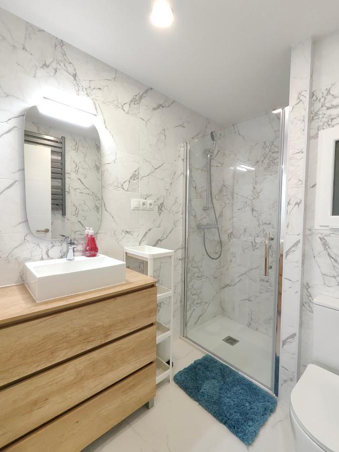 Fantastic Apartment Sant Adria Beach Sant Adrià de Besòs Exteriör bild