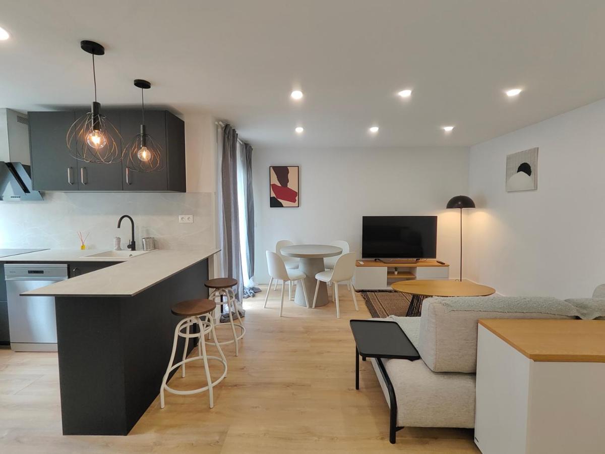Fantastic Apartment Sant Adria Beach Sant Adrià de Besòs Exteriör bild