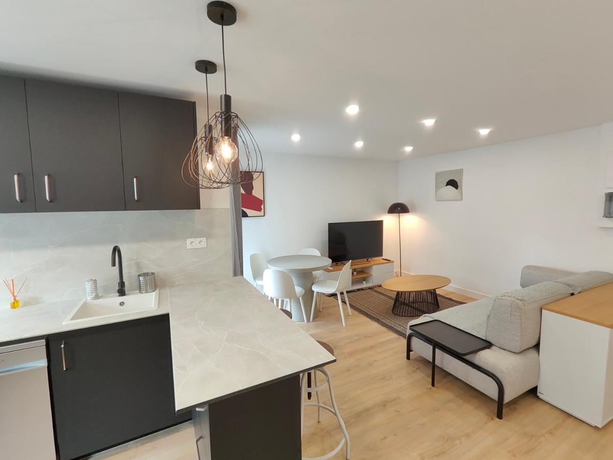 Fantastic Apartment Sant Adria Beach Sant Adrià de Besòs Exteriör bild
